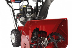 SILNÁ AKO BÝK - výrobca: Toro, aktuálnu cenu nájdete na www.mountfield.sk. Model Toro Power Max 826 OEV odprace sneh zo všetkých druhov povrchov. Je vybavený praktickou funkciou Quick Stick pre jednoduchú zmenu smeru a vzdialenosti odhadzovania snehu. K ďalším výhodám patrí stabilne uložená závitovka a záber 66 cm