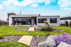 Dom vpísaný do lichobežníka