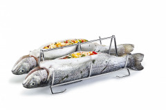 Stojan na ryby GrandCHEF od Tescomy. Ryby sú v stojane umiestnené chrbtom nadol, marináda či plnka z ryby nevytekajú (TESCOMA)