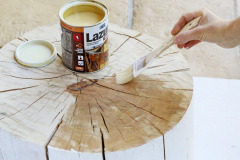 6 - Vrch a spodok natrite olejovou lazúrou