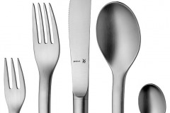 Hranaté tvary sú -in", príbory s jemnými oblými líniami sa však držia v ruke lepšie