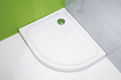 Asymetrická sprchová vanička Tigo, vhodná pre malé kúpeľne, keramika, protišmyková úprava Antislip, dlhá životnosť, 100 × 80 cm, Jika, www.jika.sk