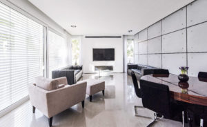 Ochrana pred slnkom: Od rolety ku screenu